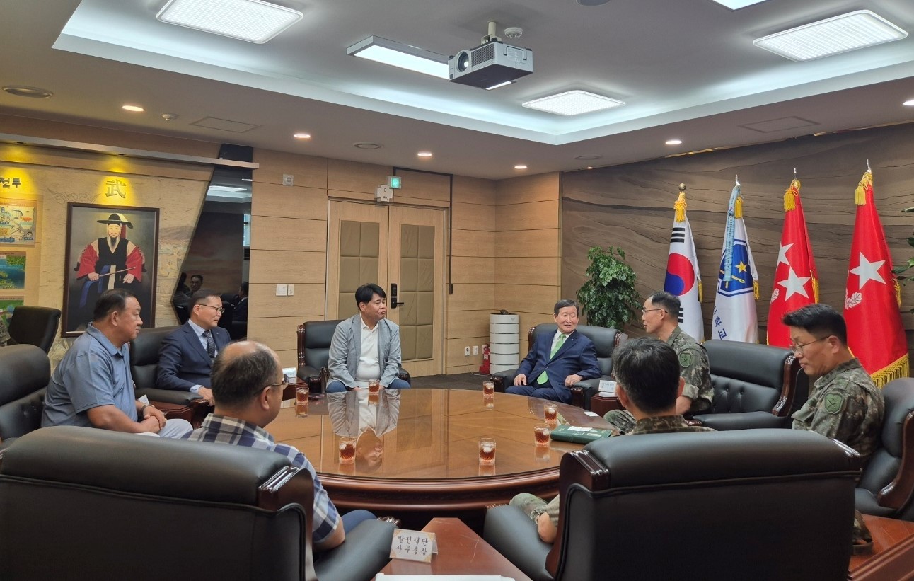 가톨릭관동대, ROTC 후보생 격려 위해 육군학생군사학교 방문 대표이미지