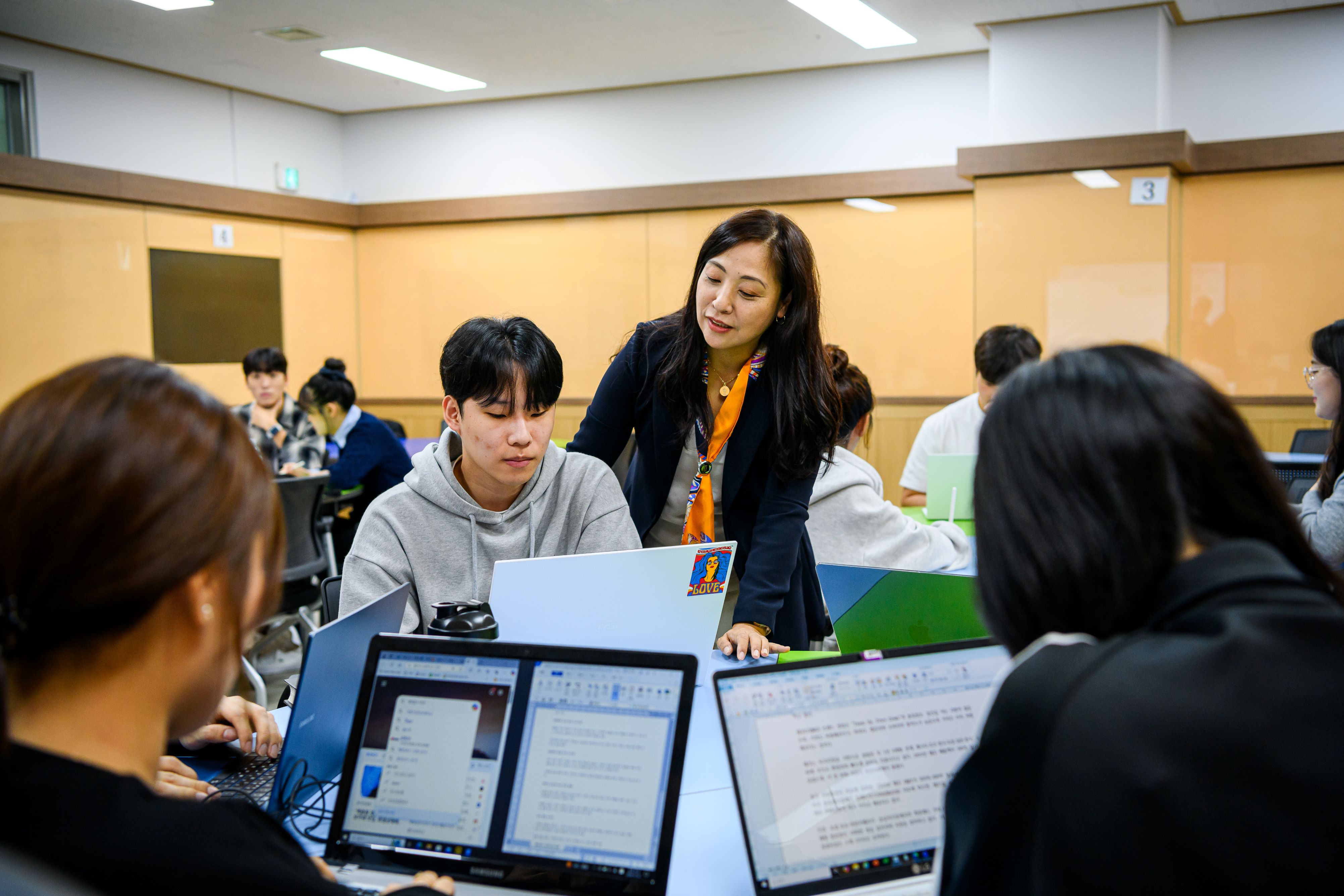 (교실현장방문 포토뉴스) 광고홍보학전공, 실습과 토론으로 미래 광고·홍보 전문가를 키운다! 대표이미지