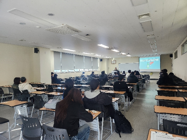 청년 음주폐해 예방교육 대표이미지