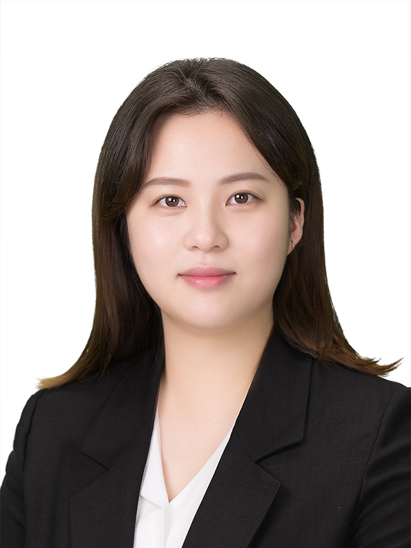 윤영재 사진
